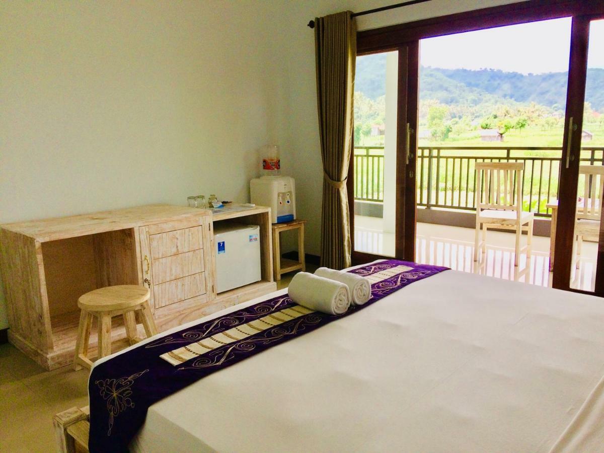 D'Uma Amed Homestay Exterior foto